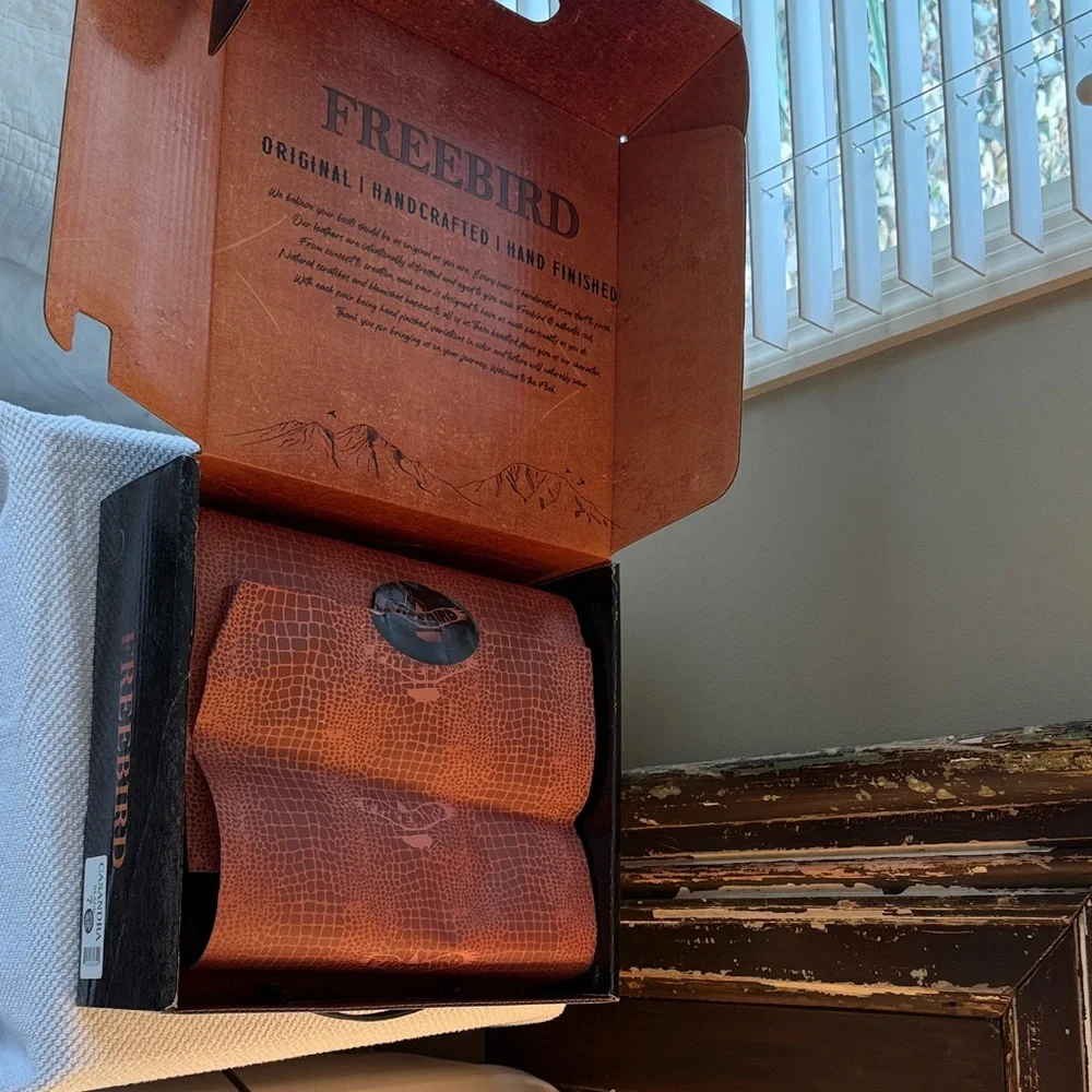 Freebird Casandra Strappy Sandals 7 - Picture 9 of 9